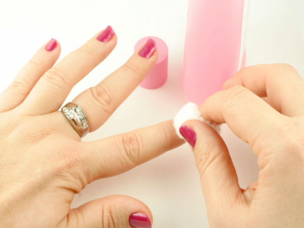 The Best Cuticle Oils to Strengthen Your Nails